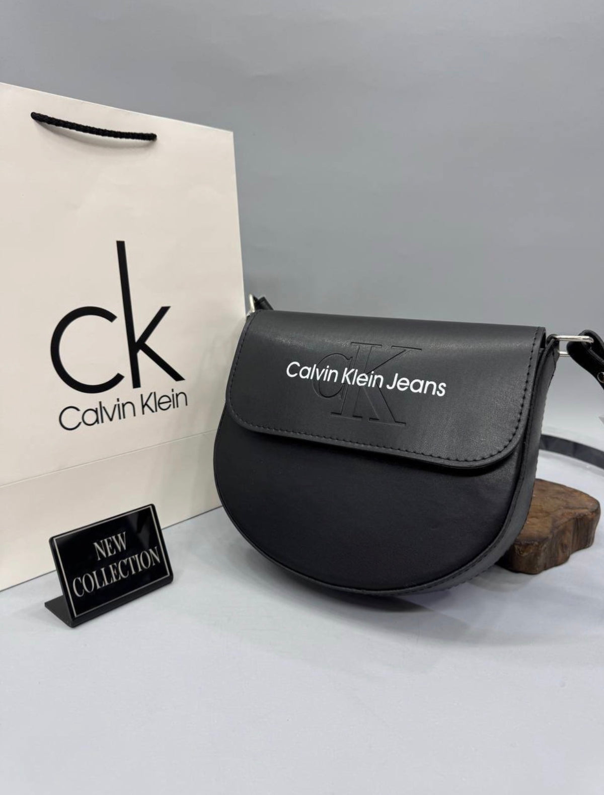 Calvin Klein Jeans Γυναικείο Τσαντάκι Μαύρο