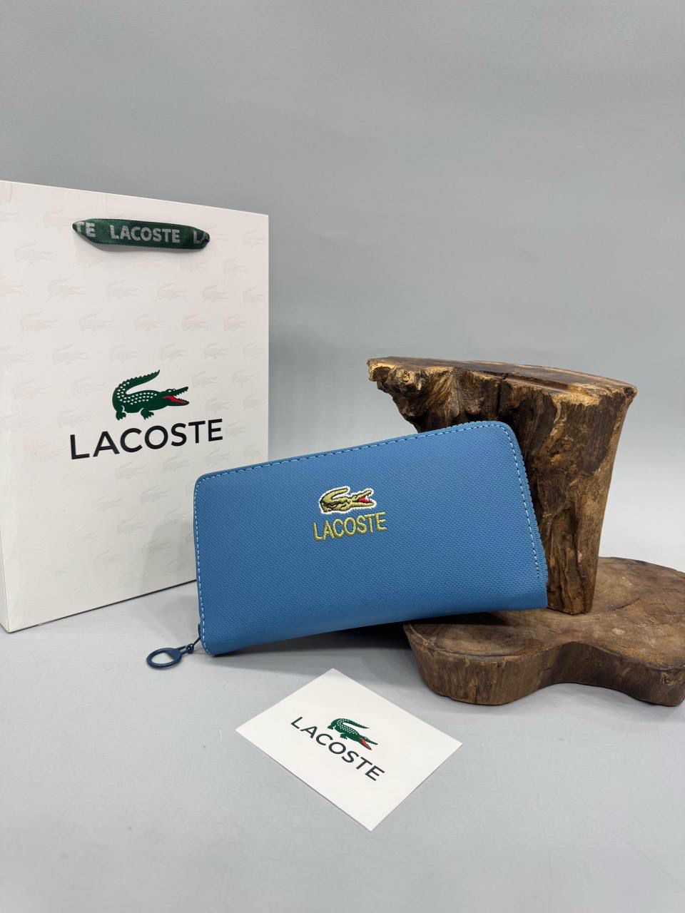 Lacoste Γυναικείο Πορτοφόλι Zip-Around Μπλε Ρουά