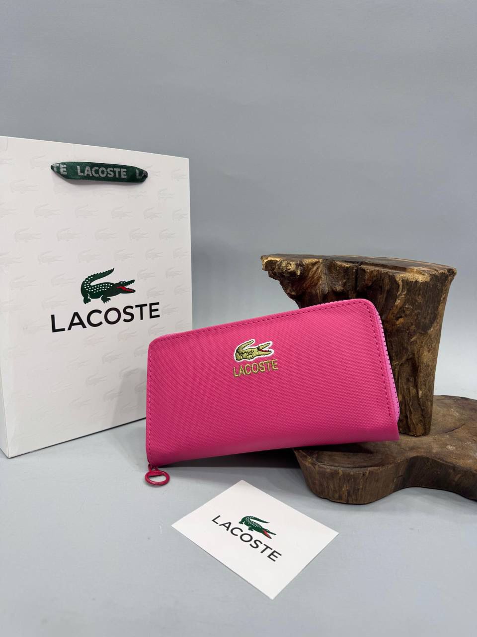 Lacoste Γυναικείο Πορτοφόλι Zip-Around Ροζ