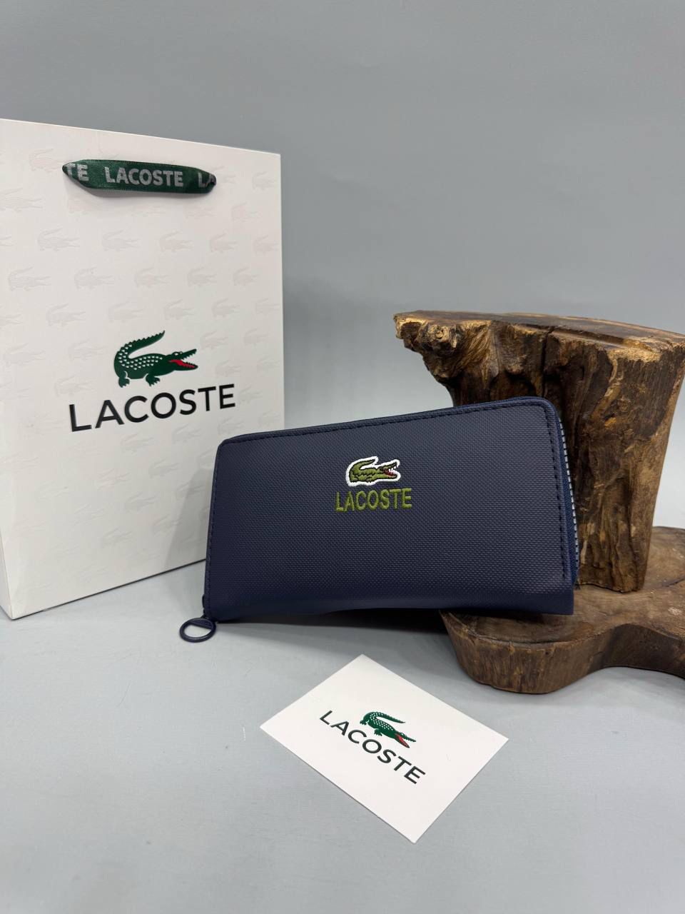 Lacoste Γυναικείο Πορτοφόλι Zip-Around Μπλε